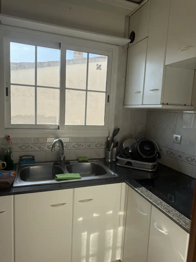 Casa o chalet de alquiler en Carrer Sorolla, 17, Pinemar Cocina de Casa o chalet de alquiler en Pineda de Mar con Aire acondicionado, Calefacción y Trastero