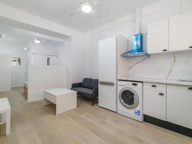 Piso en Venta en Carrer del Vallès, 10 en Col.legis Nous