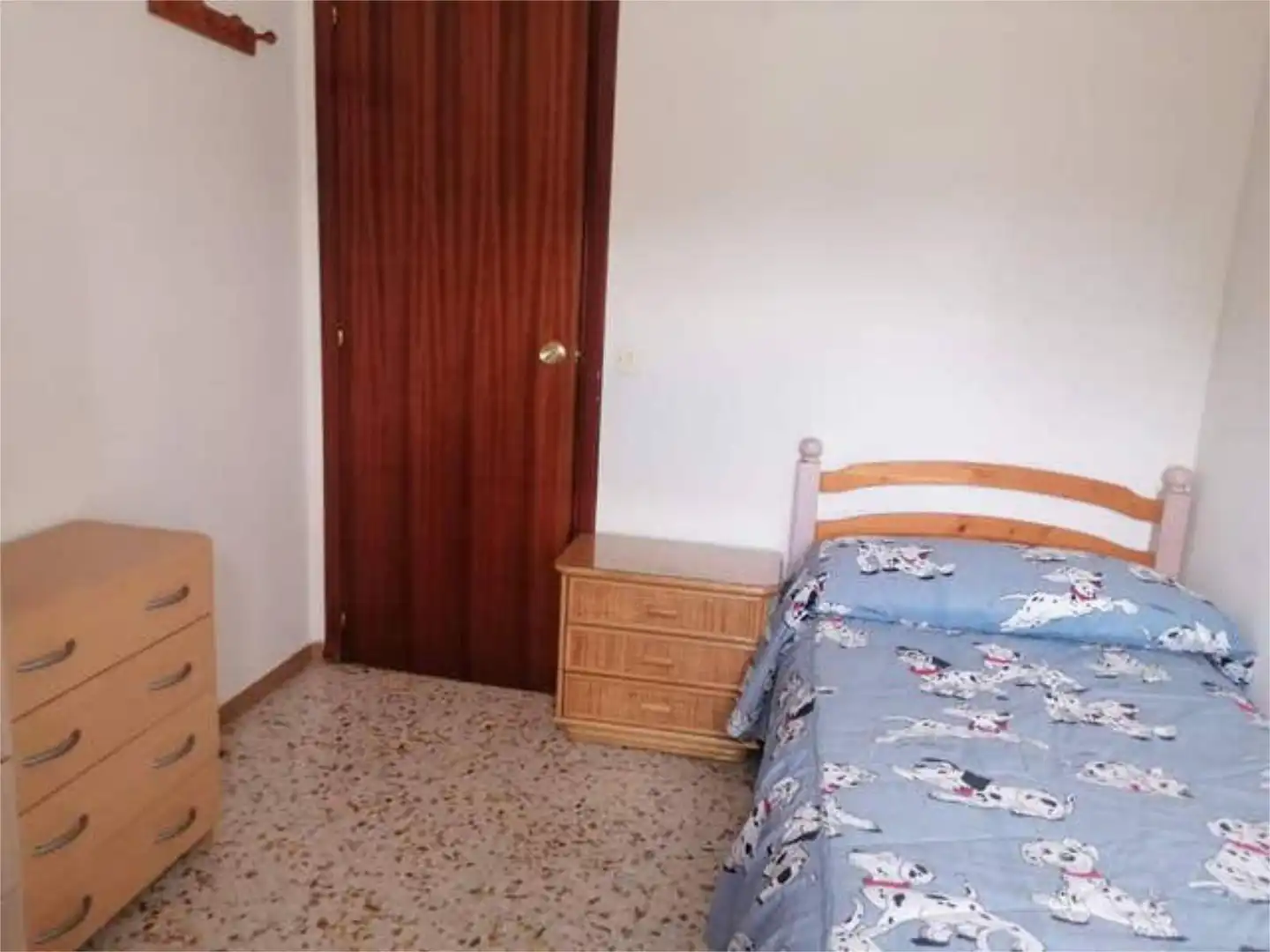 Piso de alquiler en Alameda