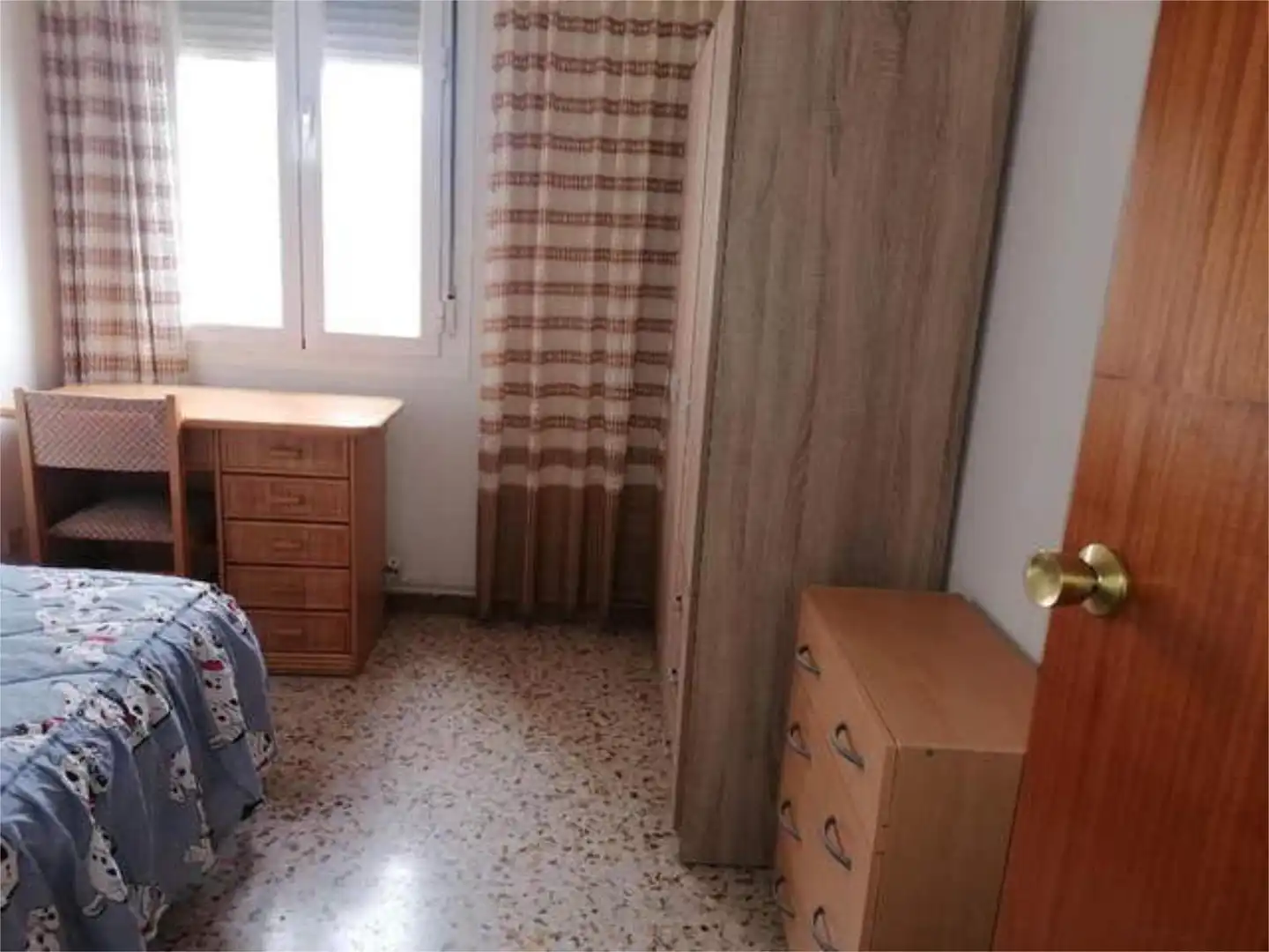 Piso de alquiler en Alameda