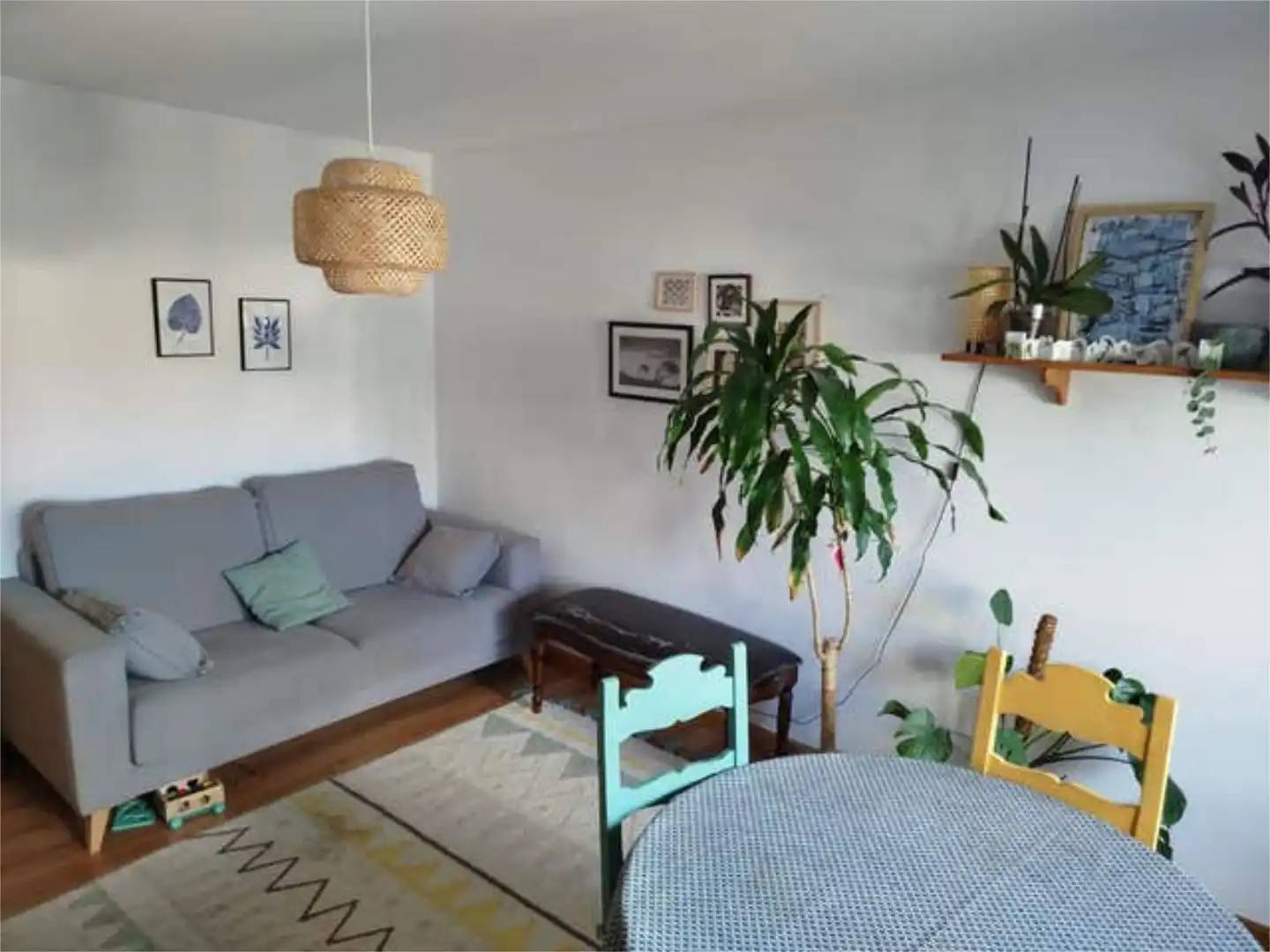 Sala de estar de Piso de alquiler en Bustarviejo