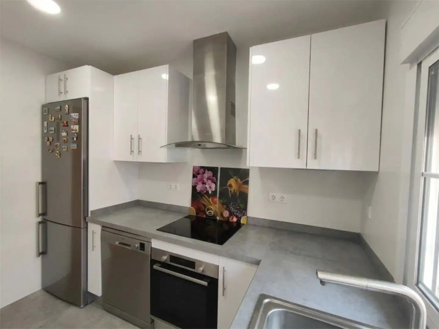 Piso en venta en Calle Turia, 19, Centro - Barriada Mallorca Cocina de Piso en venta en Camas con Aire acondicionado
