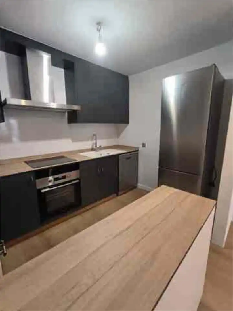Cocina de Piso en venta en Vilagarcía de Arousa con Calefacción, Terraza y Trastero