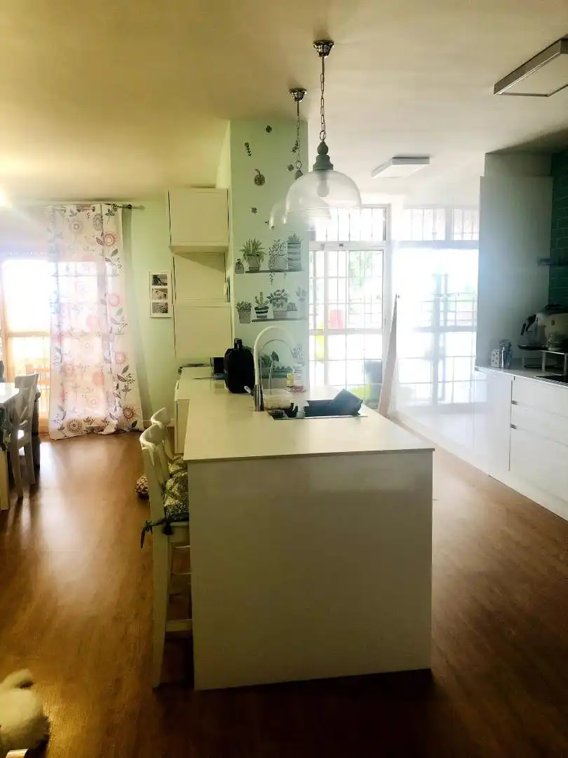 Piso en venta en Avenida Costa de la Luz, 27, Molino de la Vega Piso en venta en Huelva con Aire acondicionado, Calefacción y Parquet