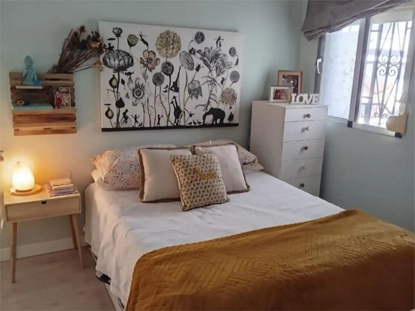Piso en venta en Calle Pintor Viniegra, 4, Astilleros - La Paz - Loreto - El Corte Inglés Habitación de Piso en venta en Cádiz con Aire acondicionado, Calefacción y Parquet