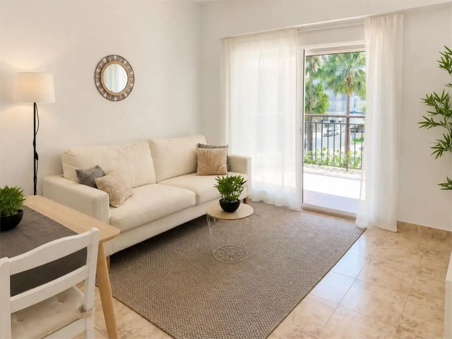 Wohnung zum Verkauf in Carrer de Tarragona, 2, Peñíscola / Peníscola Wohnzimmer von Wohnung zum Verkauf in Peñíscola / Peníscola mit Terrasse und Balkon