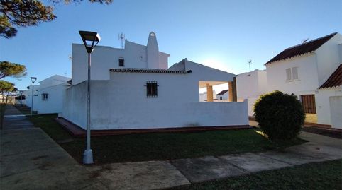 Casa adosada en venta en Sector T, 177, Caño Guerrero, Almonte - imagen 3 Foto 3 de Casa adosada en venta en Sector T, 177, Caño Guerrero, Almonte