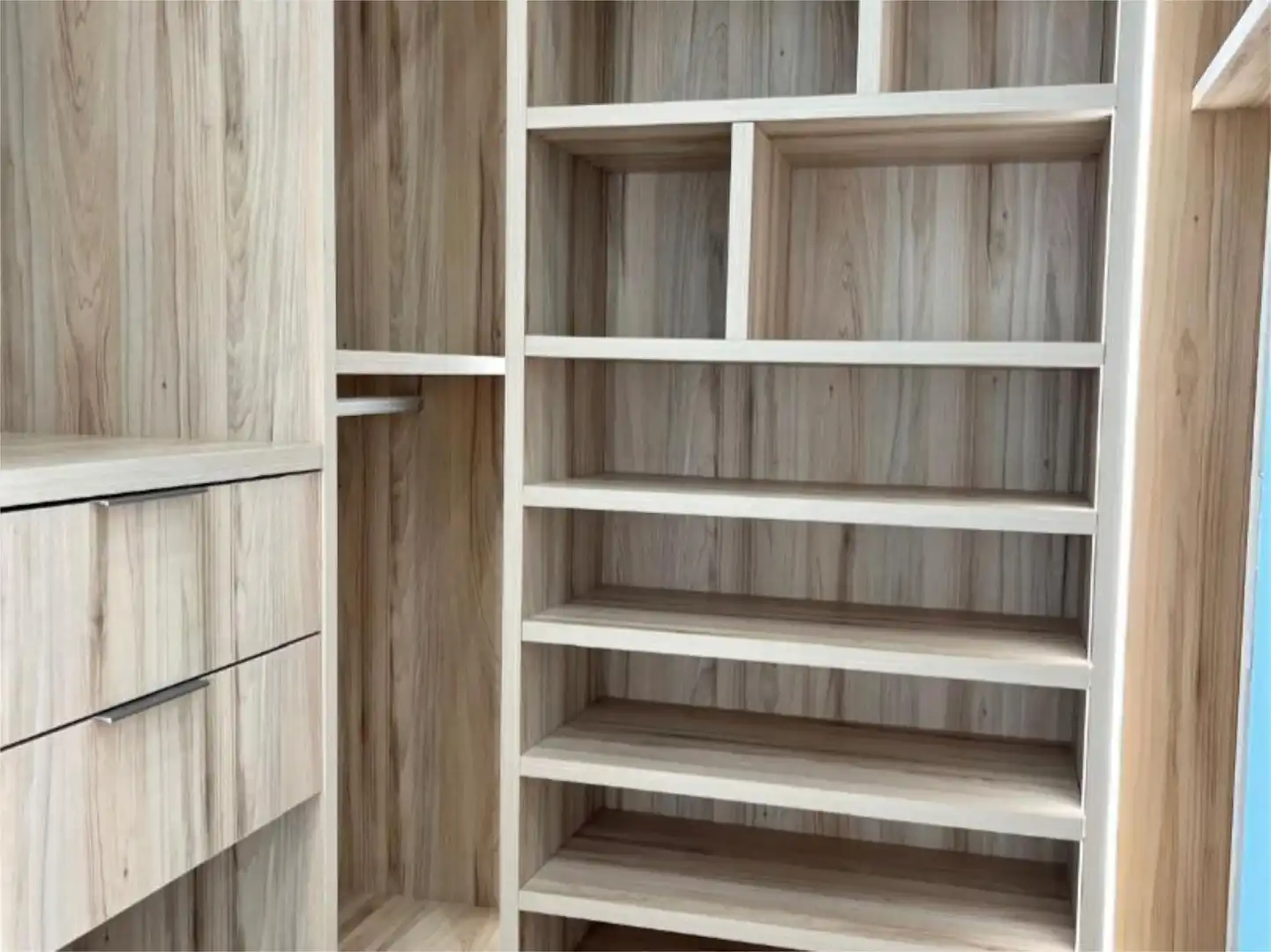 Flat for sale in  Madrid Capital  with Air Conditioner