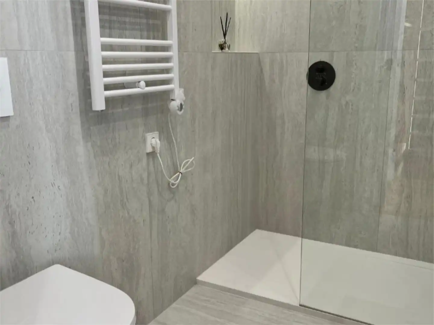 Bathroom of Flat for sale in  Madrid Capital  with Air Conditioner