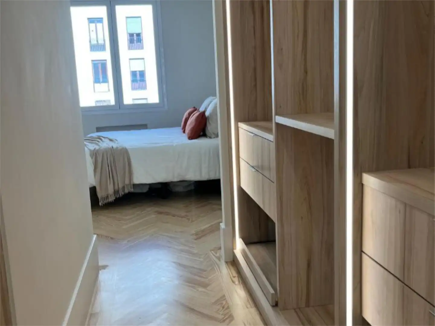 Bedroom of Flat for sale in  Madrid Capital  with Air Conditioner