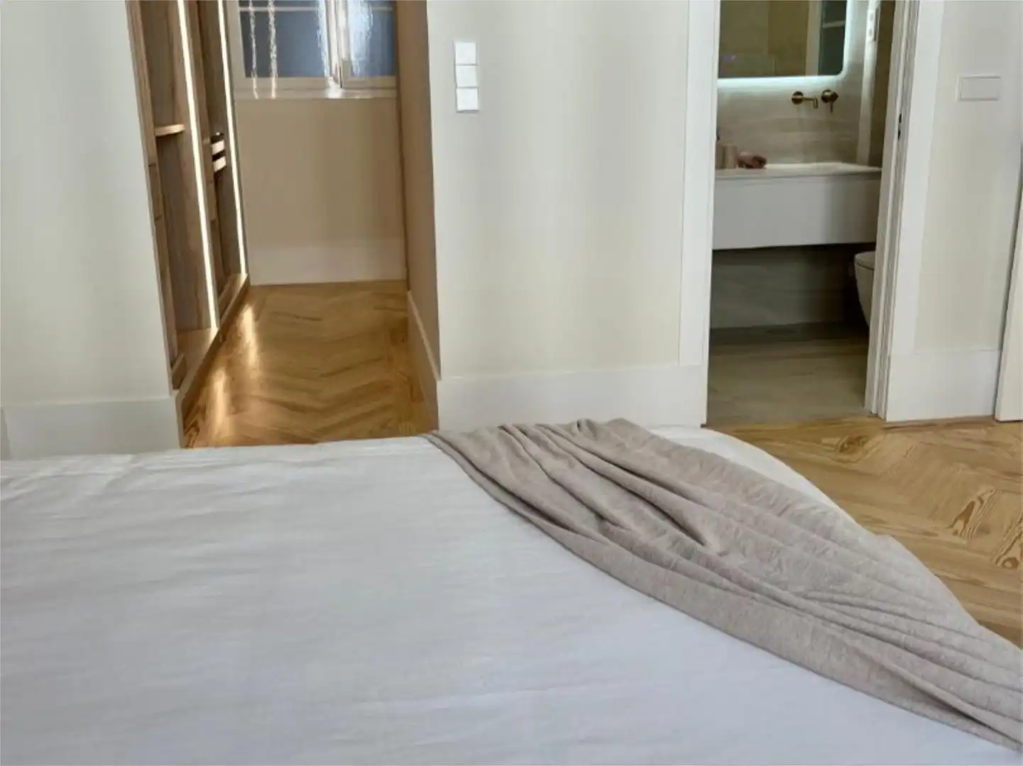 Bedroom of Flat for sale in  Madrid Capital  with Air Conditioner