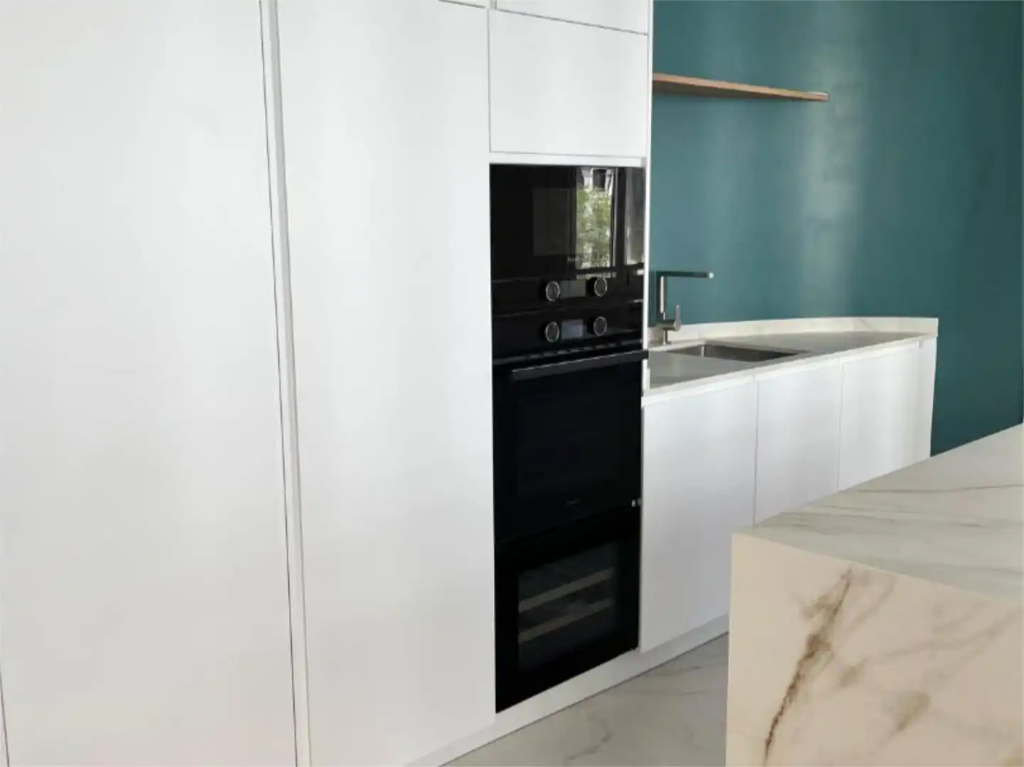 Kitchen of Flat for sale in  Madrid Capital  with Air Conditioner