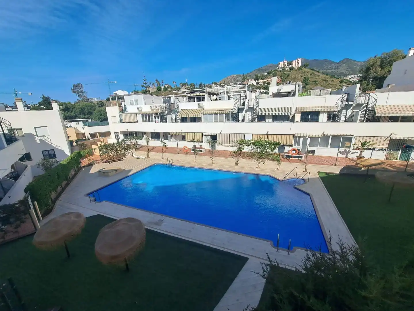 Piscina de Pis en venda en Benalmádena amb Terrassa, Piscina i Balcó