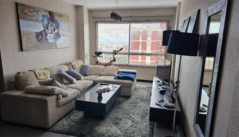Piso de alquiler en Alcaravaneras, Las Palmas de Gran Canaria - imagen 1 Foto 1 de Piso de alquiler en Alcaravaneras, Las Palmas de Gran Canaria