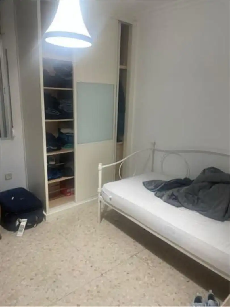 Bedroom of Flat for rent in Zaragoza  with Heating, Private garden and Terrace