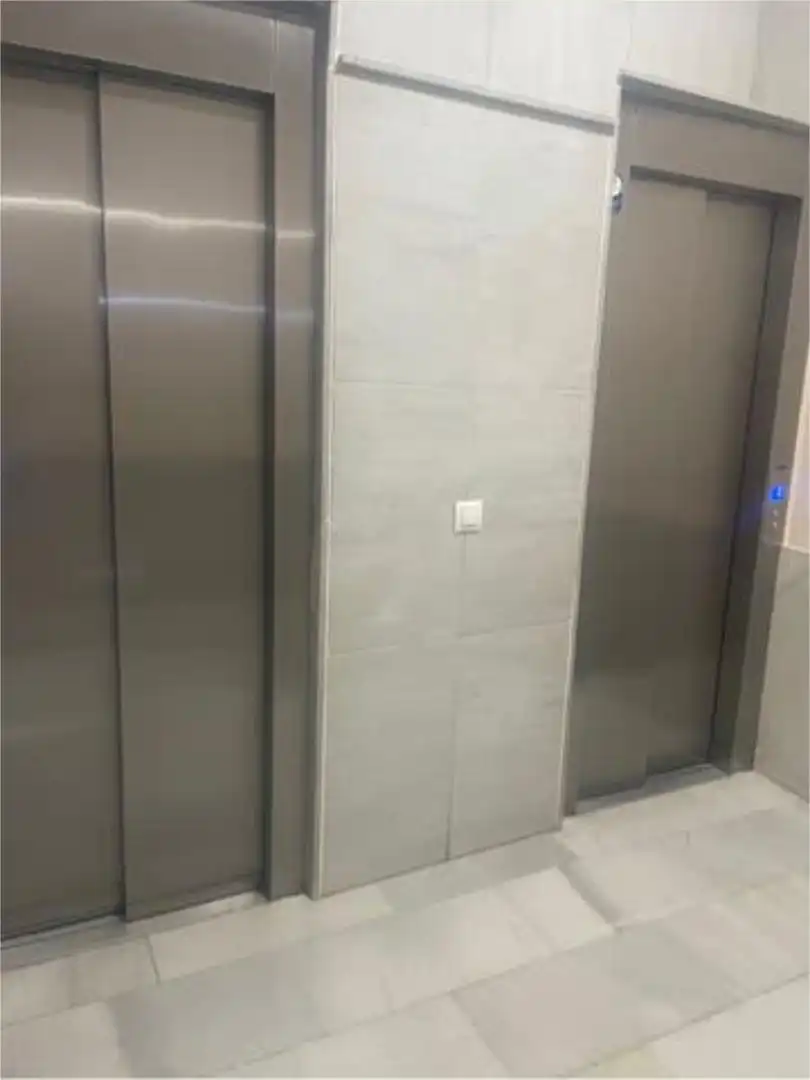 Bathroom of Flat for rent in Zaragoza  with Heating, Private garden and Terrace