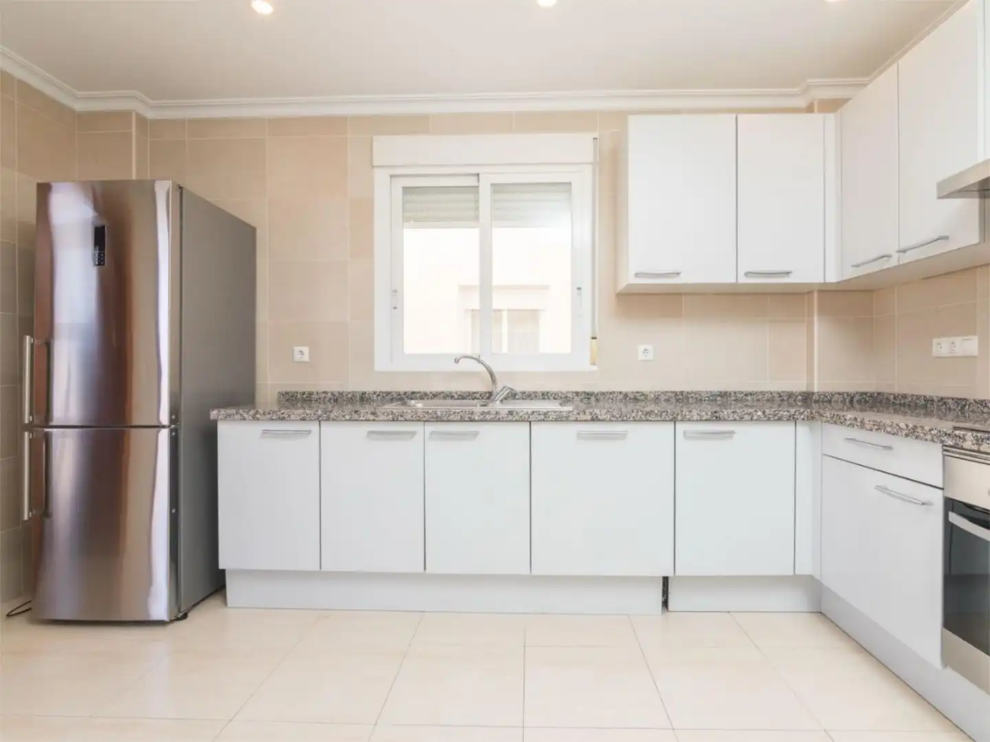 Wohnung zum Verkauf in Avinguda de Dolores, 47, El Raval - Portes Encarnades Küche von Wohnung zum Verkauf in Elche / Elx mit Klimaanlage, Terrasse und Schwimmbad