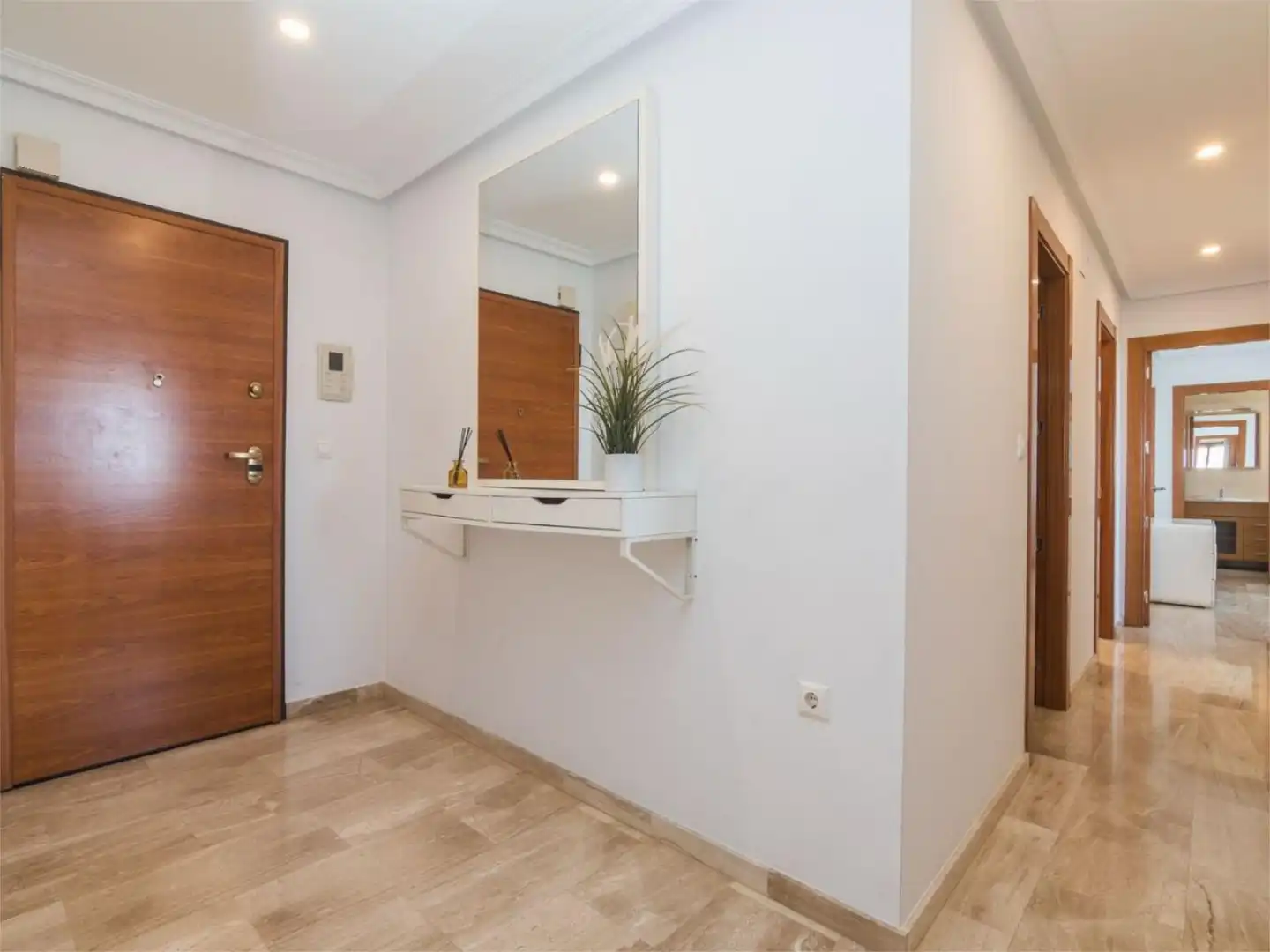 Wohnung zum Verkauf in Avinguda de Dolores, 47, El Raval - Portes Encarnades Wohnung zum Verkauf in Elche / Elx mit Klimaanlage, Terrasse und Schwimmbad
