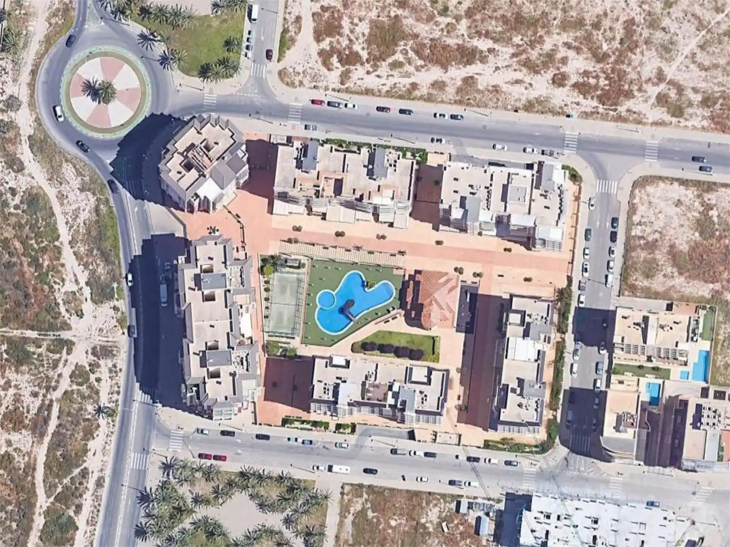 Wohnung zum Verkauf in Avinguda de Dolores, 47, El Raval - Portes Encarnades Außenansicht von Wohnung zum Verkauf in Elche / Elx mit Klimaanlage, Terrasse und Schwimmbad