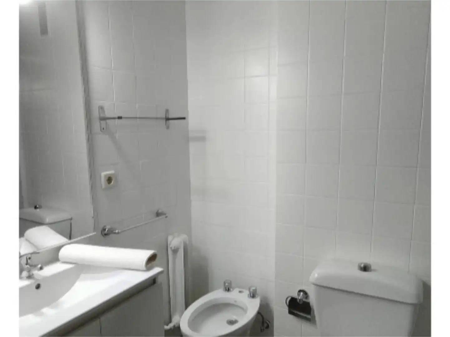 Bathroom of Flat for rent in  Pamplona / Iruña  with Terrace