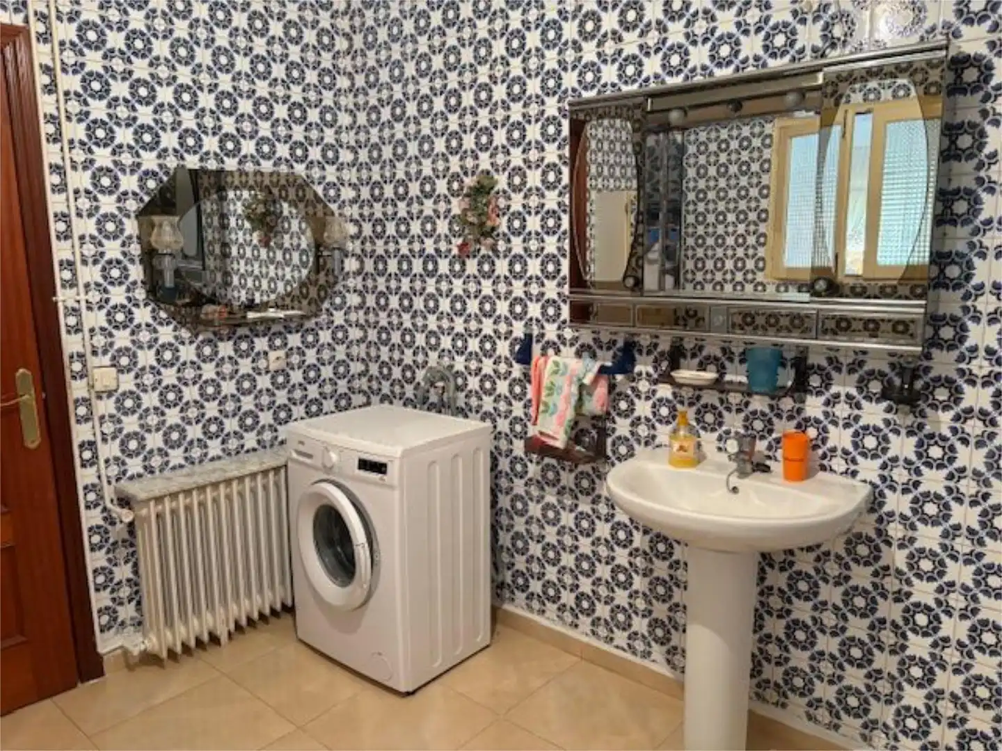 Detached homes for sale in Calle Gibraltar, 17, La Villa de Don Fadrique Bathroom of Detached homes for sale in La Villa de Don Fadrique with Air Conditioner, Heating and Storage room