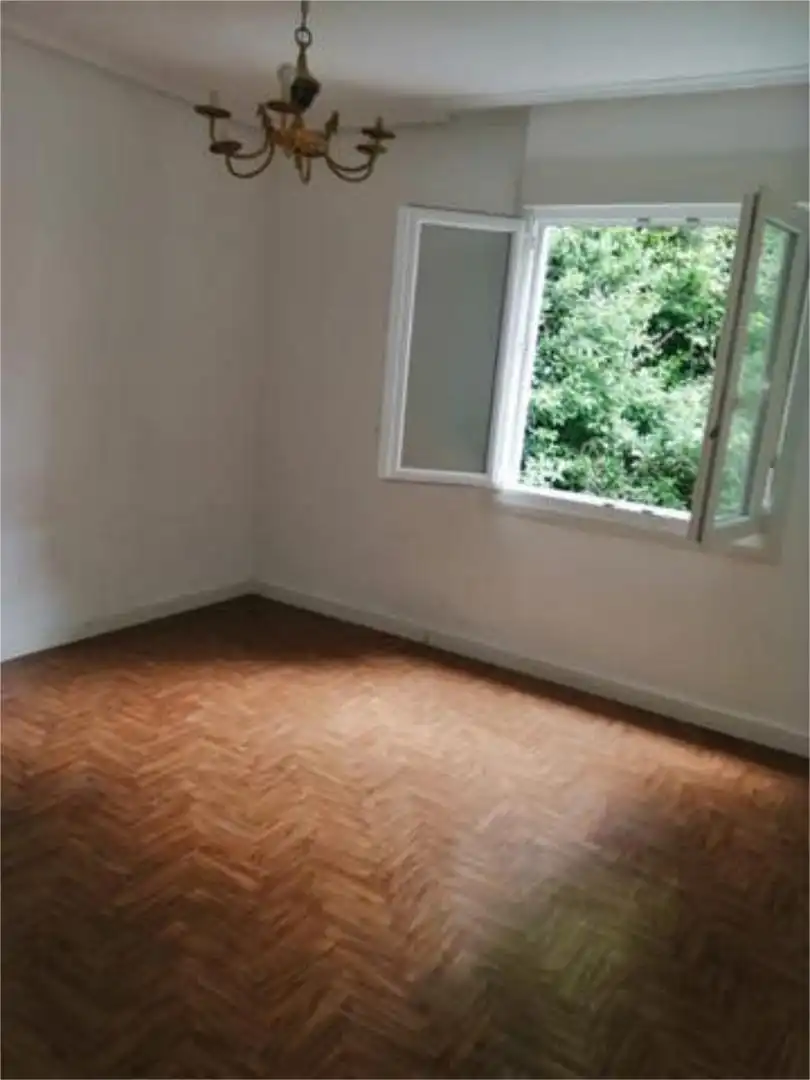 Habitación de Piso en venta en Laudio / Llodio con Terraza y Trastero