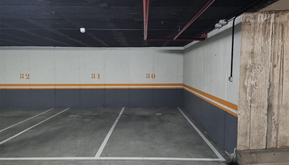 Garaje de alquiler en Calle del Pino Canario, 3, La Dehesa - El Pinar, Navalcarnero - imagen 1 Foto 1 de Garaje de alquiler en Calle del Pino Canario, 3, La Dehesa - El Pinar, Navalcarnero
