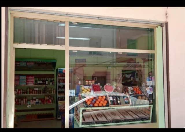 Local comercial en Alquiler en Santa Catalina - Ferial