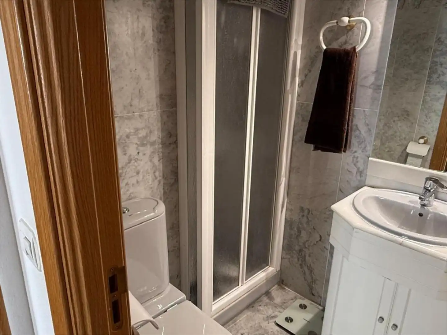 Piso en venta en Calle de Rafael Bergamín, 6, San Juan Bautista Baño de Piso en venta en Madrid Capital con Piscina