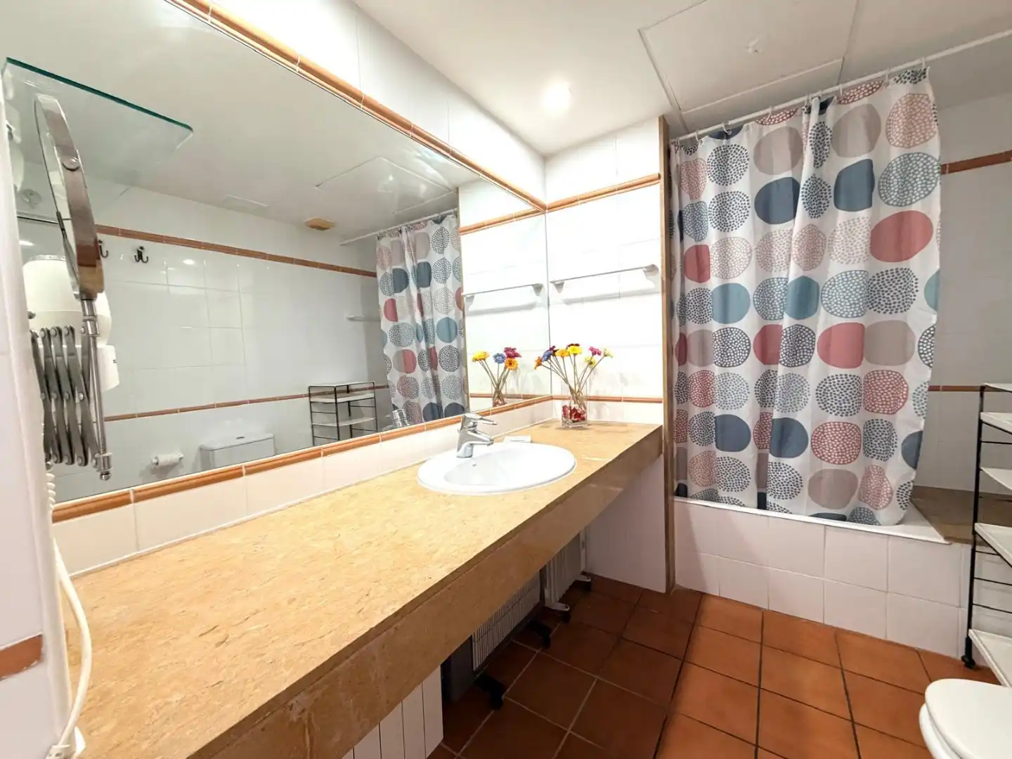 Apartamento de alquiler en Carrer Rosa Dles Vent, Cala d'en Bosch - Serpentona Baño de Apartamento de alquiler en Ciutadella de Menorca con Aire acondicionado, Amueblado y Microondas