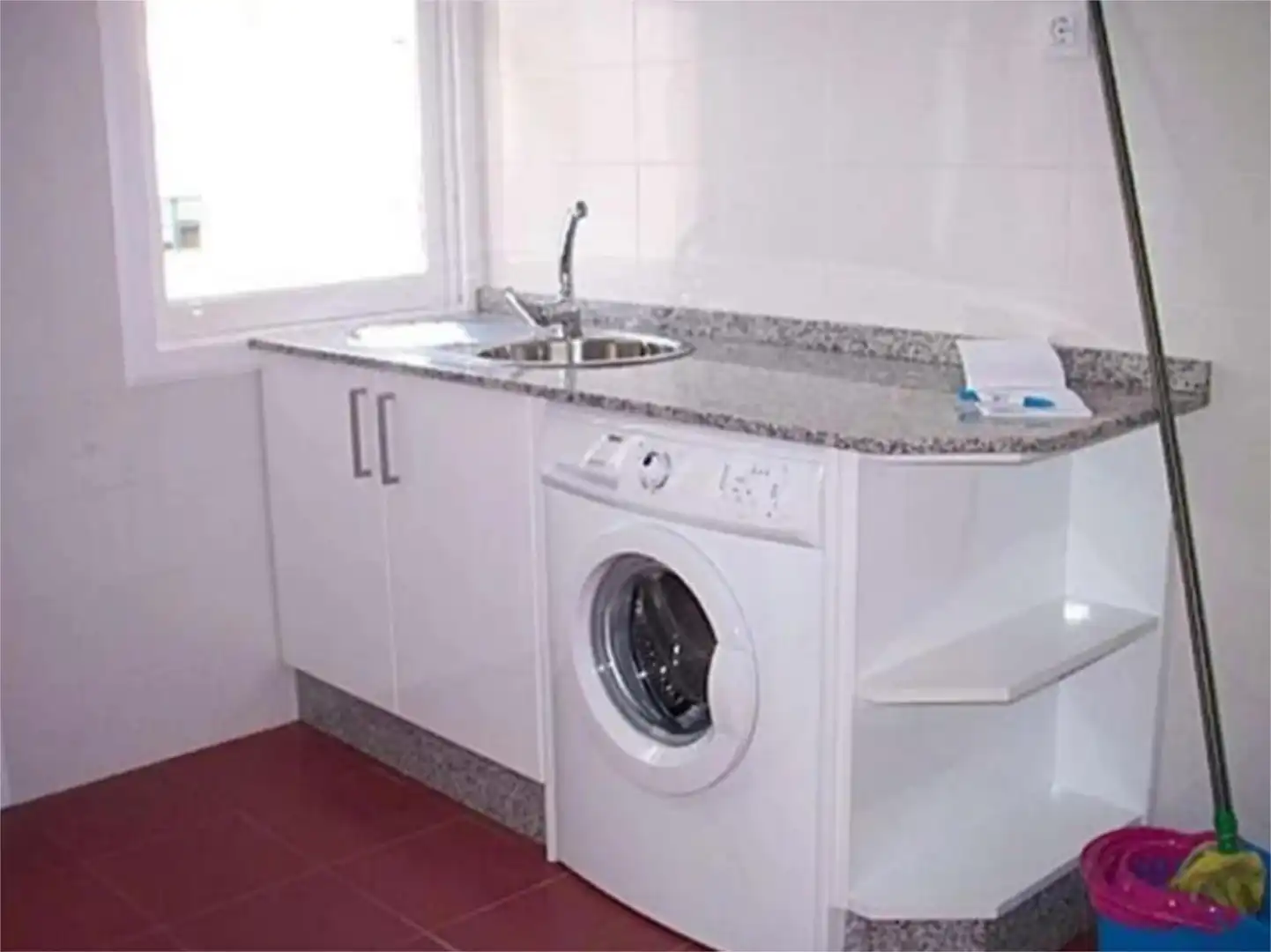 Habitació a Rúa Fernando Macías, 24, San Pablo - Juan Flórez Habitació a Rúa Fernando Macías, 24, San Pablo - Juan Flórez
