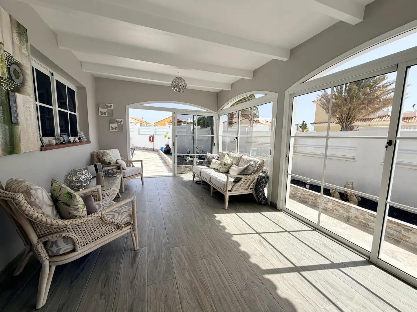 Piso en venta en Calle la Luna, 3, Caleta de Fuste Terraza de Piso en venta en Antigua con Jardín privado, Piscina y Amueblado