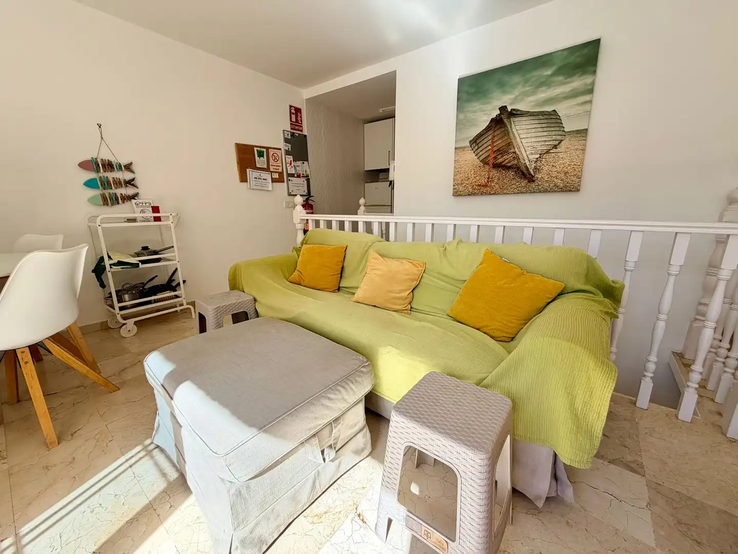 Dúplex en venta en Avenida Virgen de la Peña, 86, Caleta de Fuste Sala de estar de Dúplex en venta en Antigua con Terraza, Piscina y Amueblado