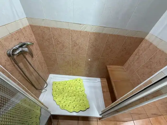 Casa o xalet en venda a Carrer Comellarets, 15, Flix Bany de Casa o xalet en venda en Flix amb Aire condicionat i Terrassa