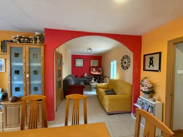 Casa o xalet en venda a Carrer Comellarets, 15, Flix Sala d'estar de Casa o xalet en venda en Flix amb Aire condicionat i Terrassa