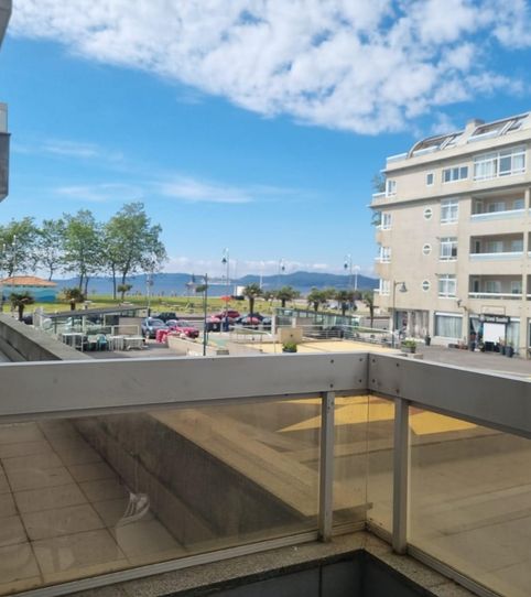 Foto 2 de Apartament de lloguer a Avenida Samil, 65, Navia, Vigo