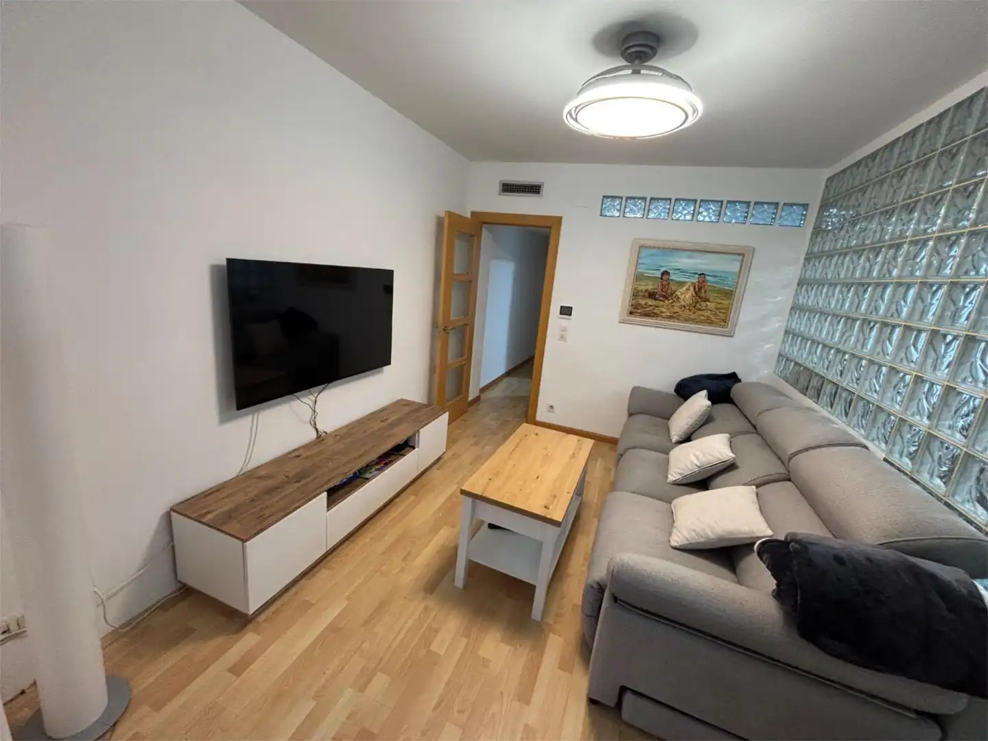 Sala d'estar de Pis de lloguer en Zaragoza amb Aire condicionat, Calefacció i Parquet