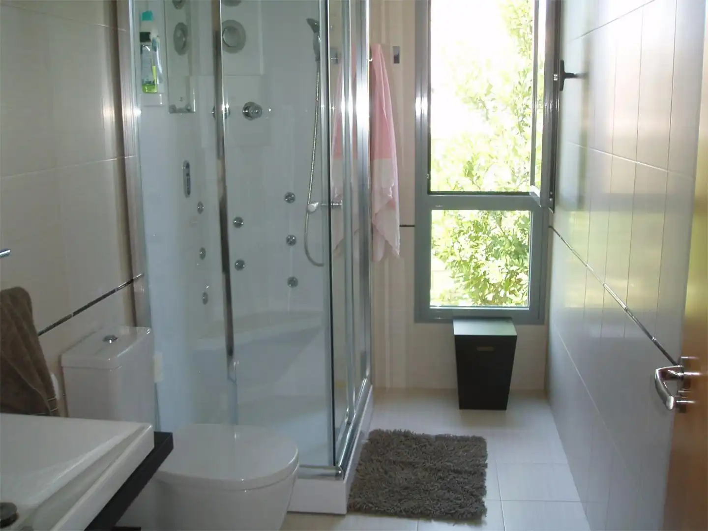 Baño de Casa o chalet en venta en Chinchilla de Monte-Aragón con Calefacción, Jardín privado y Terraza
