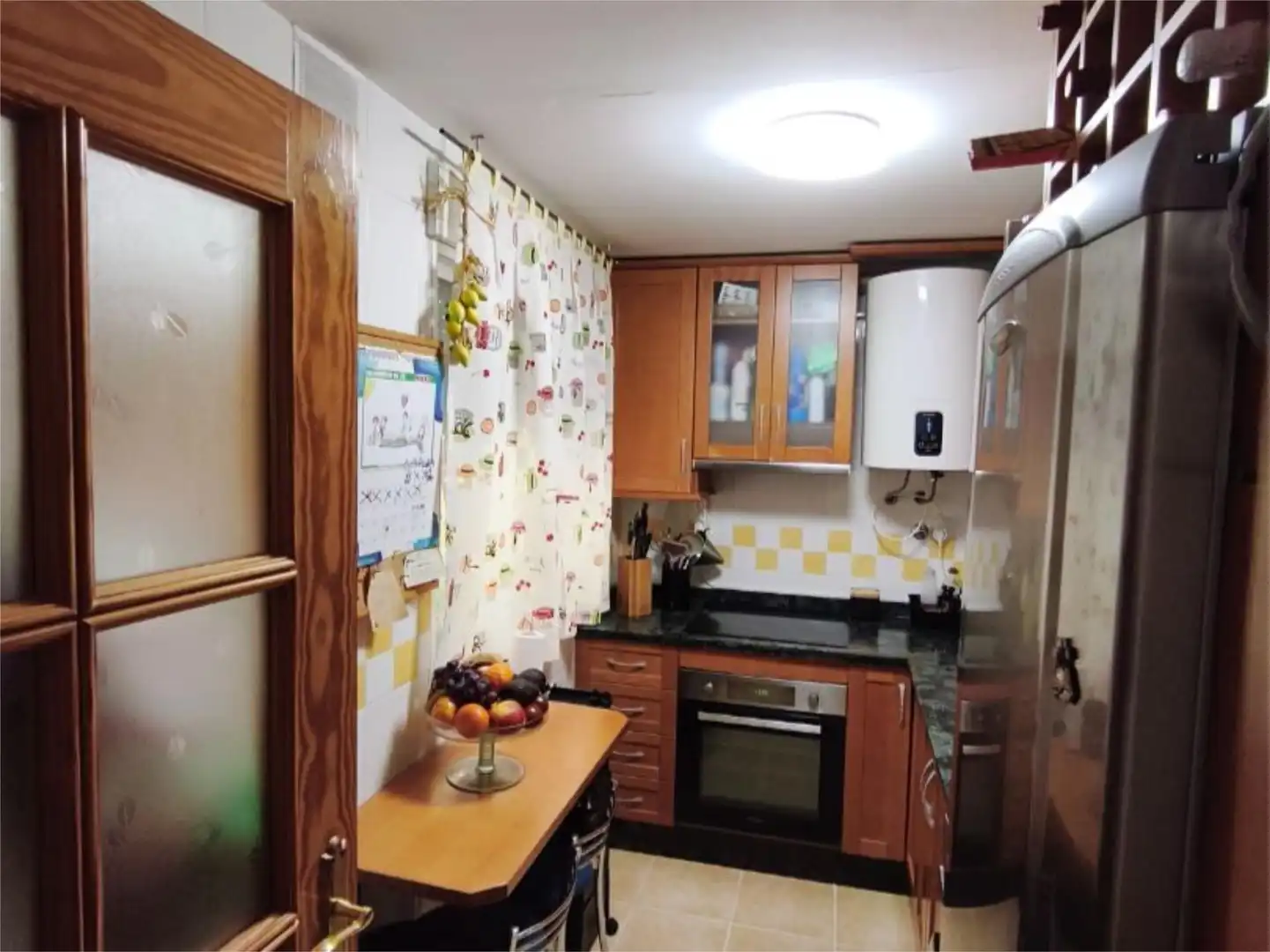 Wohnung zum Verkauf in Calle Jardines, 1, Cúllar Vega Küche von Wohnung zum Verkauf in Cúllar Vega mit Klimaanlage, Terrasse und Balkon