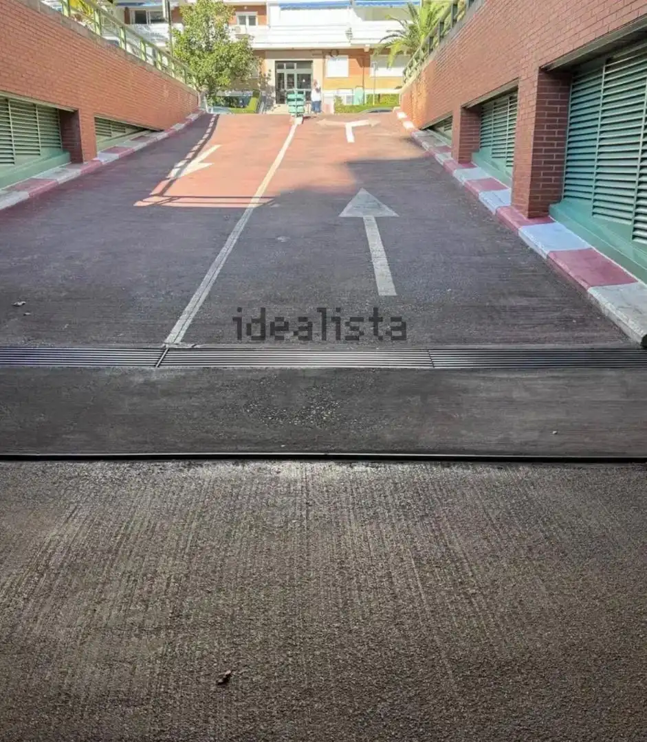 Exterior view of Garage for sale in Alcorcón