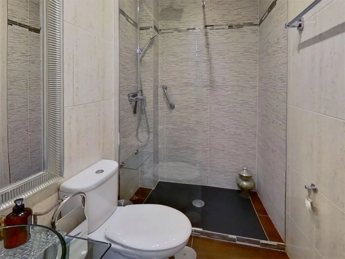Piso en venta en Urbanizaciones Baño de Piso en venta en Rivas-Vaciamadrid con Aire acondicionado, Calefacción y Jardín privado