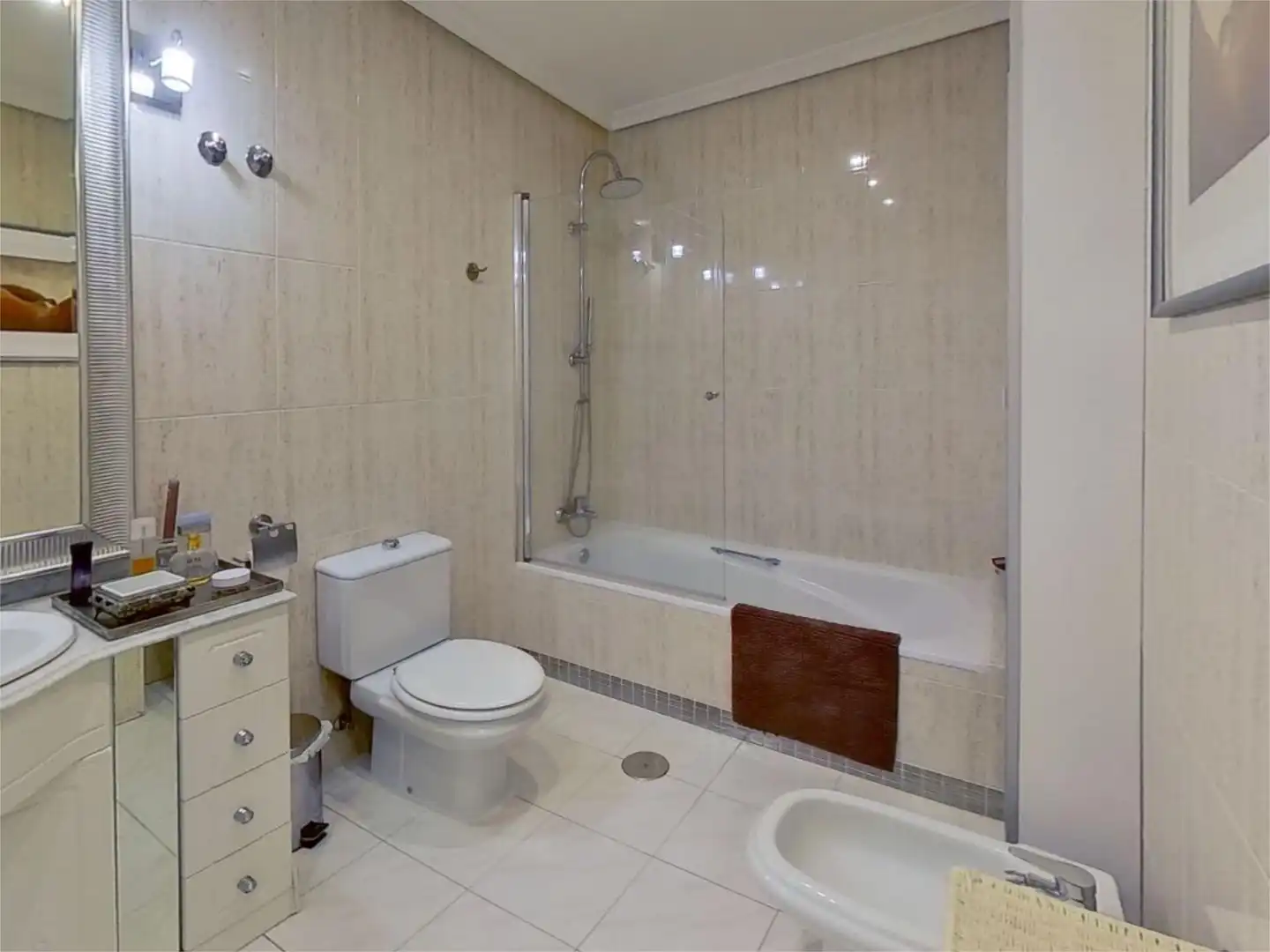 Piso en venta en Urbanizaciones Baño de Piso en venta en Rivas-Vaciamadrid con Aire acondicionado, Calefacción y Jardín privado