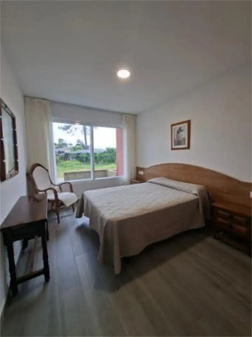 Flat for sale in Noalla Bedroom of Flat for sale in Sanxenxo with Terrace