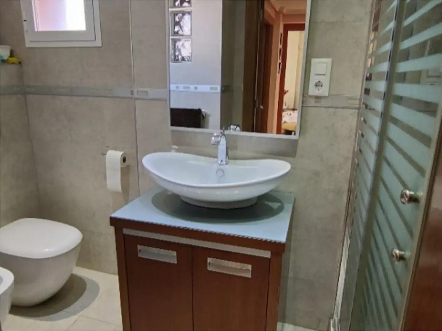 Bany de Pis de lloguer en Valencia amb Aire condicionat, Jardí privat i Terrassa