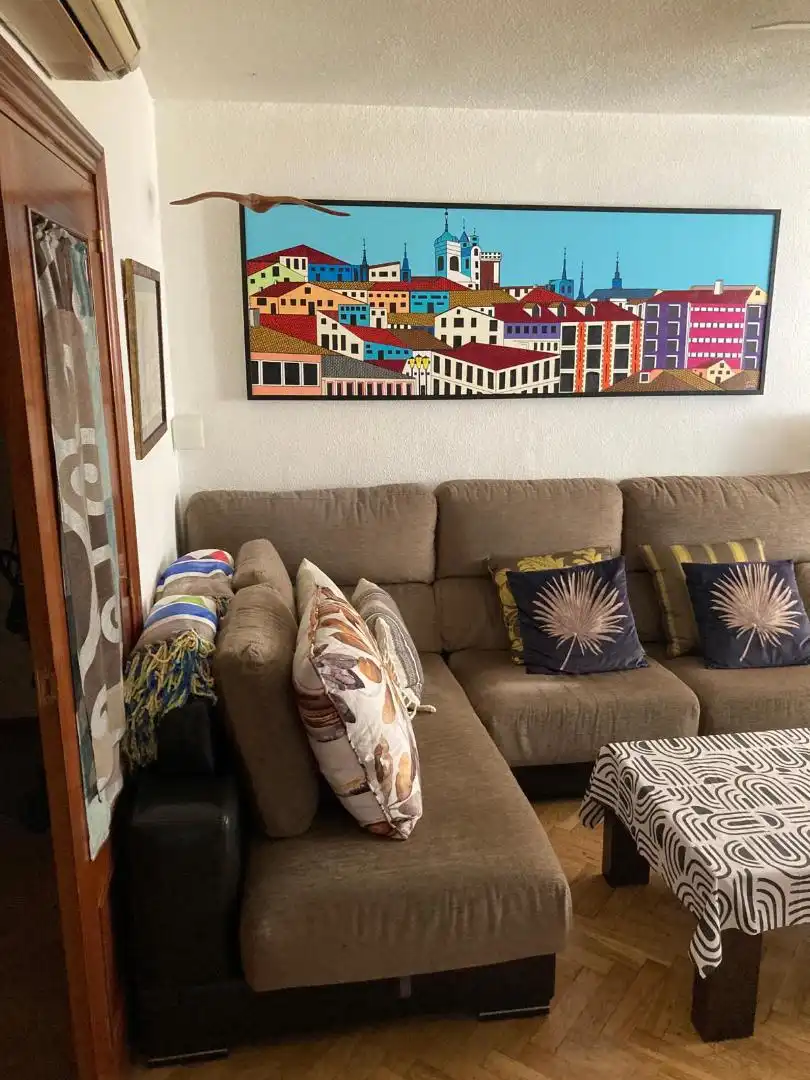 Flat for sale in Calle Tomelloso, 12, Almendrales Living room of Flat for sale in Madrid with Air Conditioner, Heating and Parquet flooring
