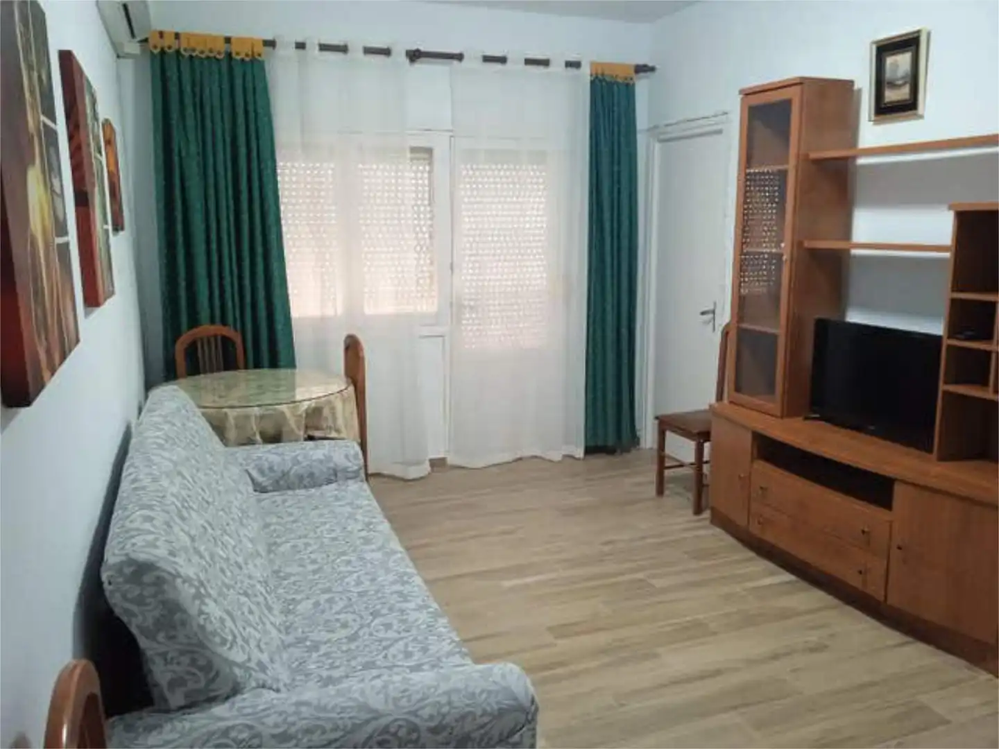 Living room of Flat for rent in Mérida  with Heating, Terrace and Storage room