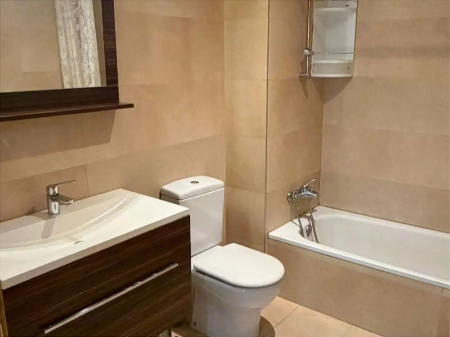 Piso en venta en Calle Cumbres del Moncayo, 1, Tarazona Baño de Piso en venta en Tarazona con Aire acondicionado y Terraza