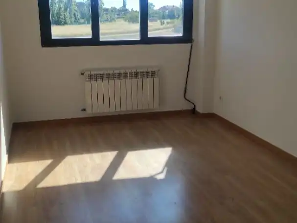 Piso en venta en Camino Cuesta Blanca, 2, Morales del Vino Habitación de Piso en venta en Morales del Vino con Calefacción, Terraza y Piscina