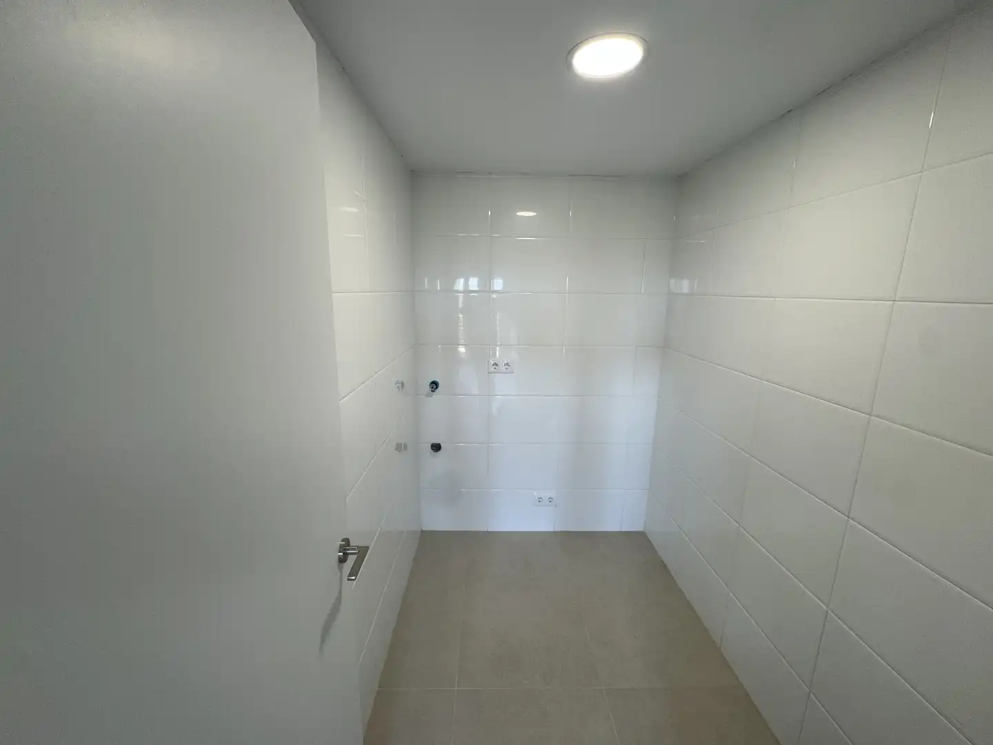 Casa adosada en venta en Carrer Doctor Fleming, 10, Vilanova de Segrià Baño de Casa adosada en venta en Vilanova de Segrià con Aire acondicionado, Calefacción y Jardín privado
