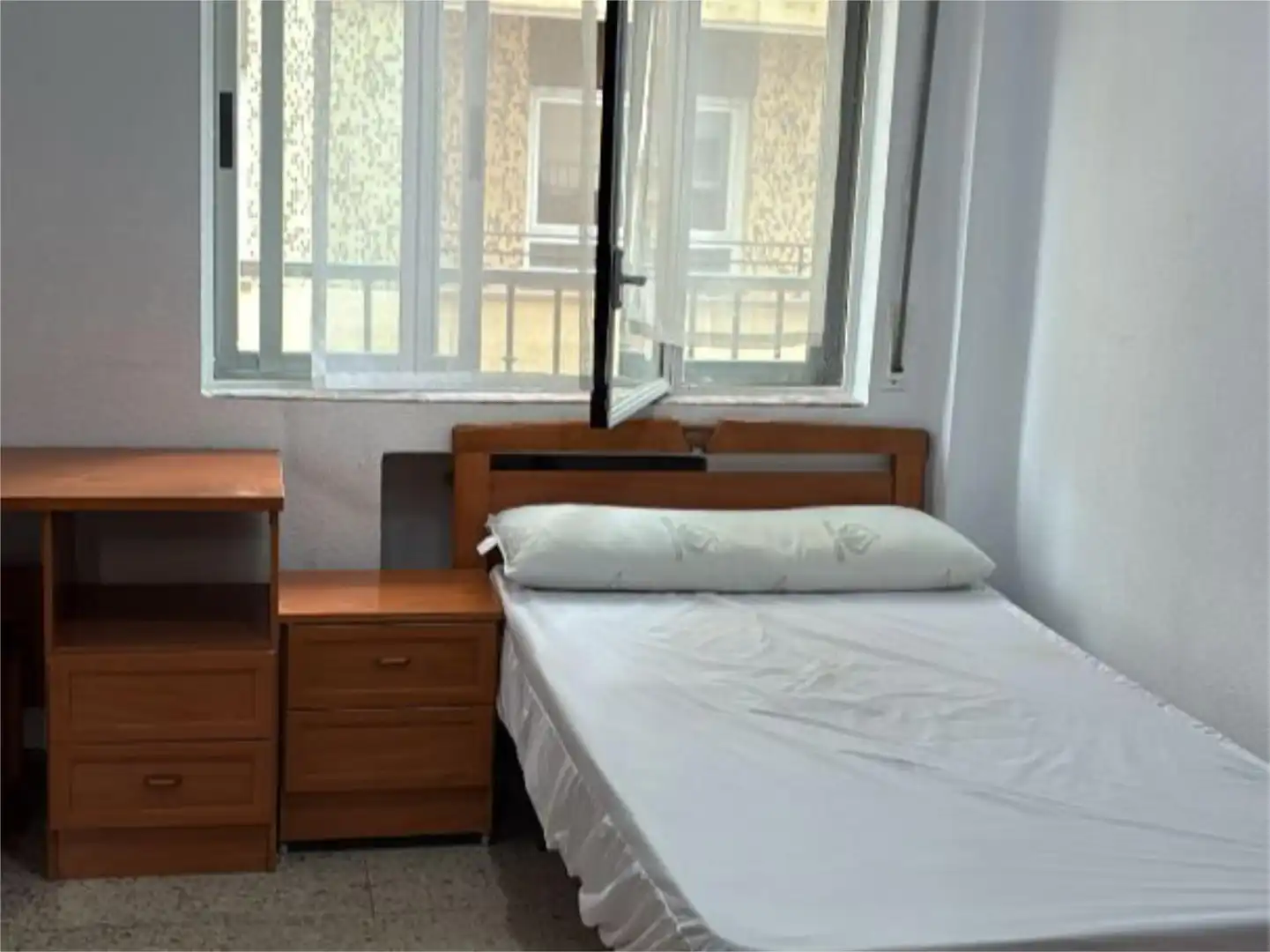 Habitación de Piso de alquiler en Salamanca con Calefacción y Amueblado